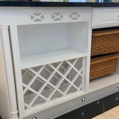 Kitchen Island  - Kitchen Spraying
